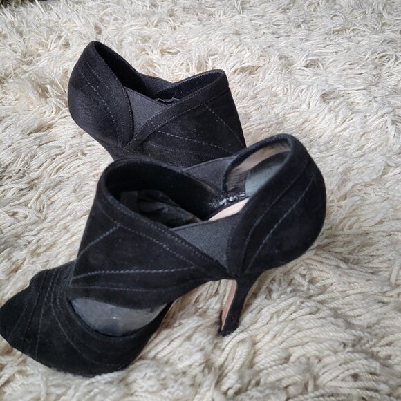 PRADA Pumps Suede Cutout Accent D'Orsay Size 36 - Picture 4 of 7